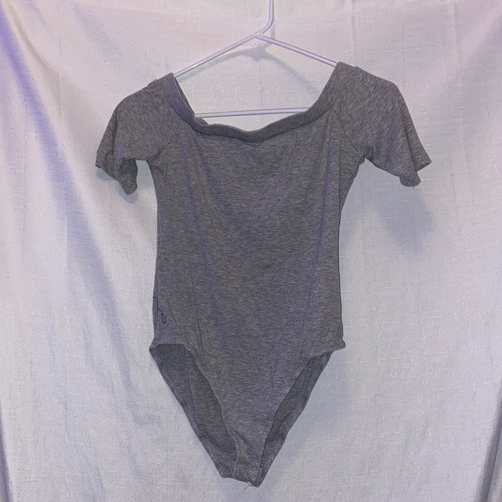 S Grey Short Sleeve Off The Shoulder Bodysuit